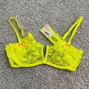 Victoria’s Secret Neon Yellow Lace Bra Size 34B